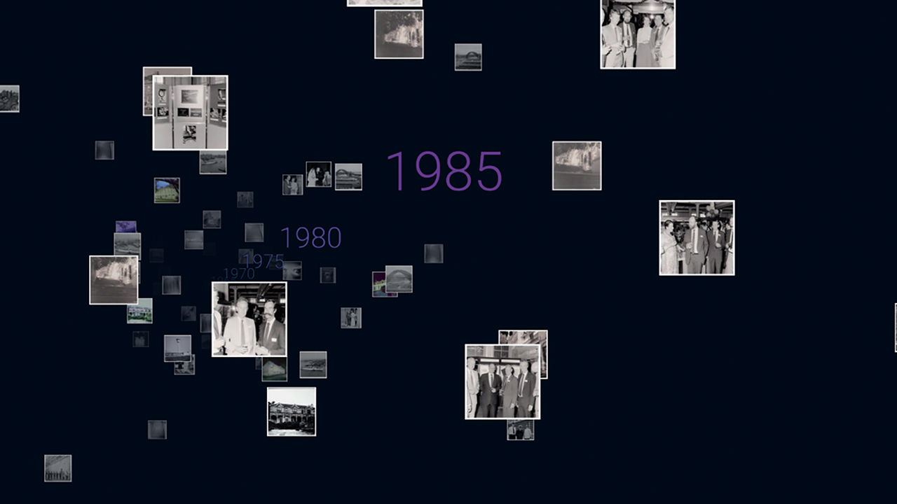WebGL exploration Timeline of photos of soldiers separated by 5 year intervals.